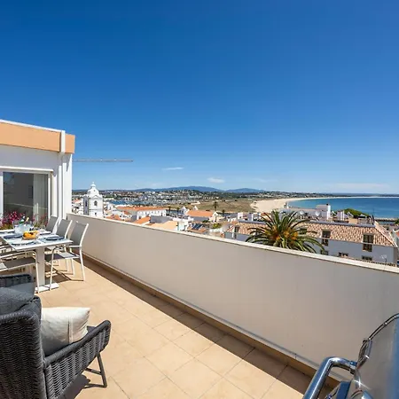 Penthouse Dantas * לאגוּ‏ש