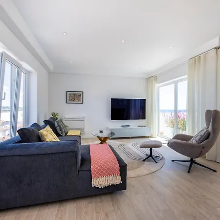 Apartment Penthouse Dantas Lagos